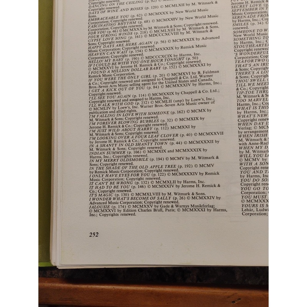 Vintage Readers Digest Family Songbook 1969 Over 120 Songs Piano w/ Lyrics Music - Picture 8 of 8